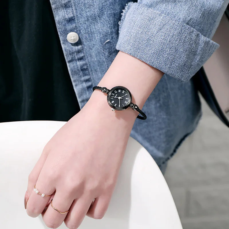 YIKAZE Women Watches Small Gold Bangle Bracelet Watch Stainless Steel Retro Ladies Quartz Wristwatch Clock Fashion Dress Watch