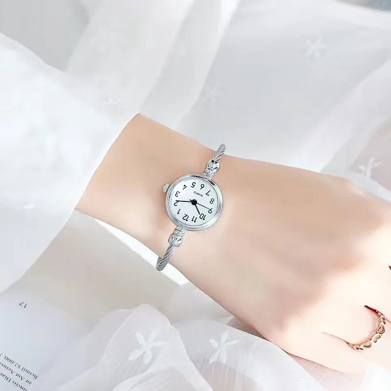 YIKAZE Women Watches Small Gold Bangle Bracelet Watch Stainless Steel Retro Ladies Quartz Wristwatch Clock Fashion Dress Watch