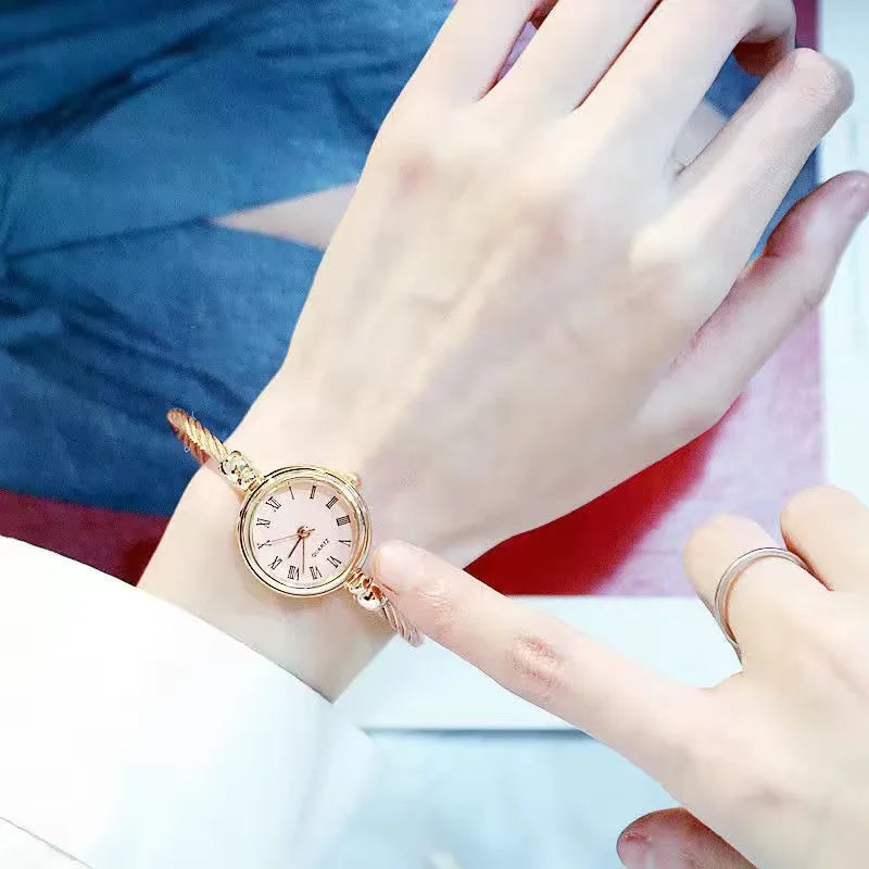 YIKAZE Women Watches Small Gold Bangle Bracelet Watch Stainless Steel Retro Ladies Quartz Wristwatch Clock Fashion Dress Watch